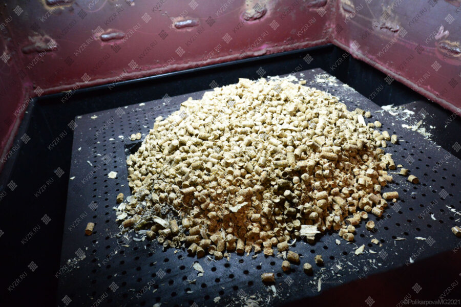 Ретортная горелка для автоматического котла пеллетного